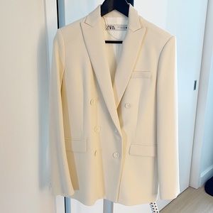 Zara Double Breasted Botton Blazer White size XS